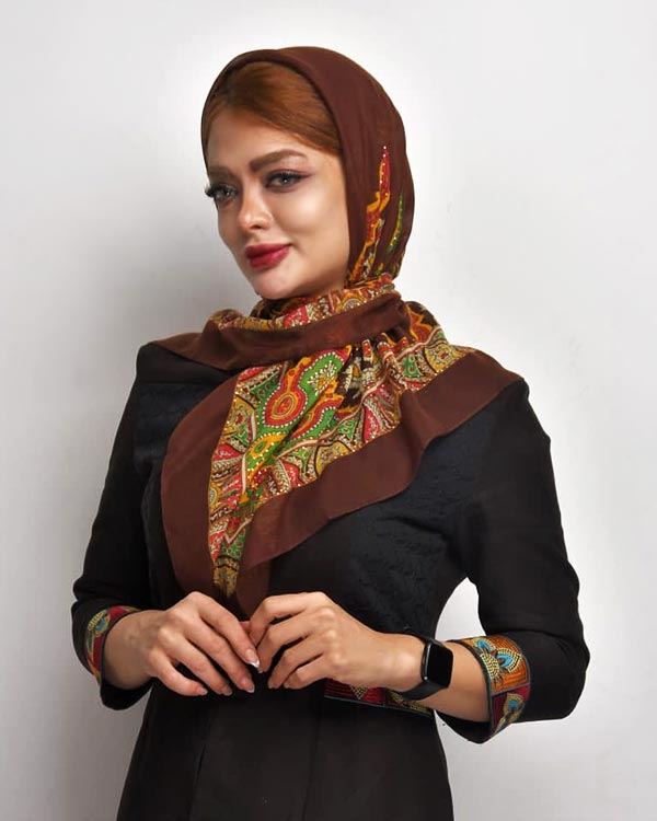 روسری نخی زنانه