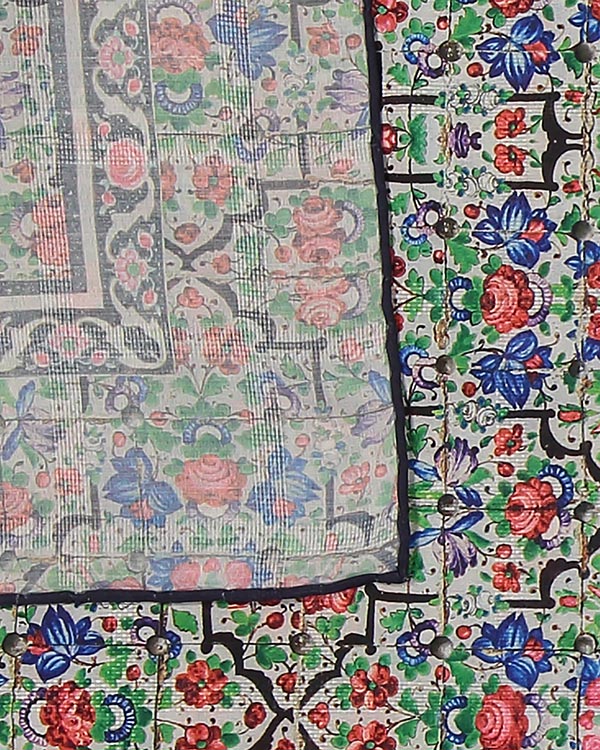 روسری زنانه طرح دار