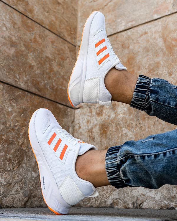 كفش ورزشي Adidas مردانه سفيد مدل Renvy