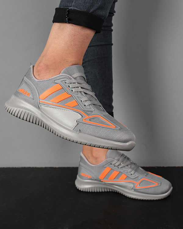 کفش ورزشی Adidas دخترانه طوسی نارنجی مدل Kiana