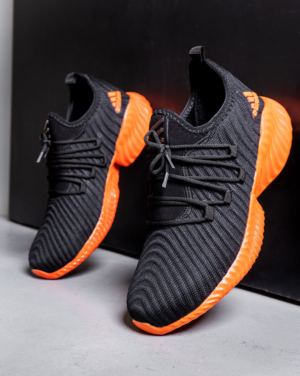 كفش ورزشي Adidas مردانه مشكي نارنجي مدلMahan