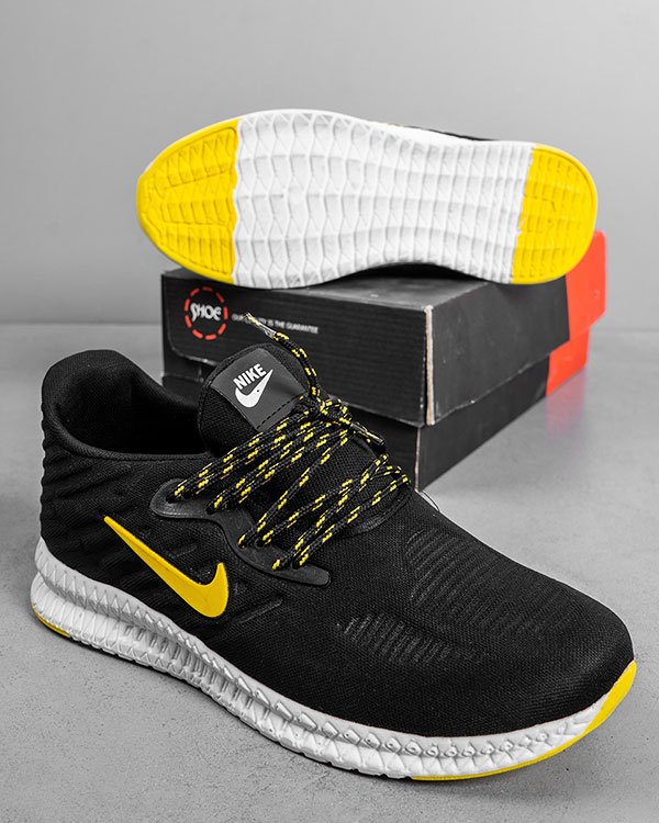 كفش ورزشي Nike مردانه مشكي زرد مدل Roham