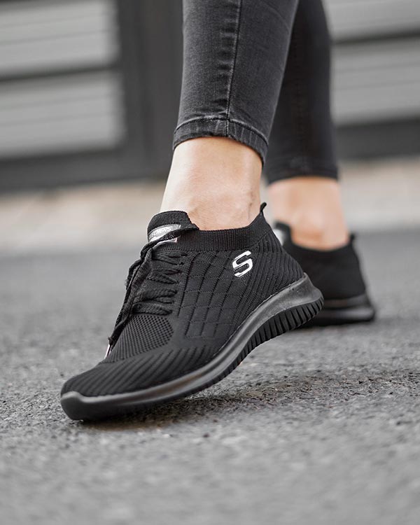 کفش ورزشی SKECHERS مشکی زنانه مدل Helena