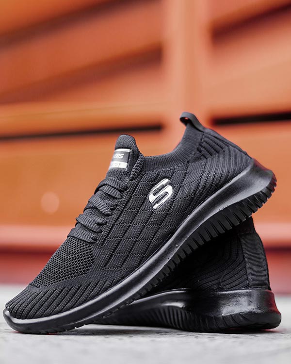 کفش ورزشی SKECHERS مشکی زنانه مدل Helena