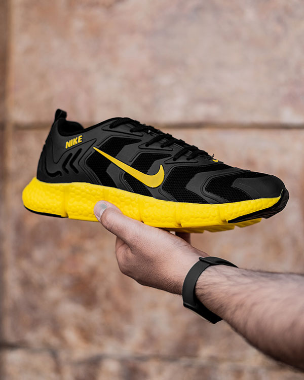 كفش ورزشي Nikeمردانه مشكي زرد مدلArax