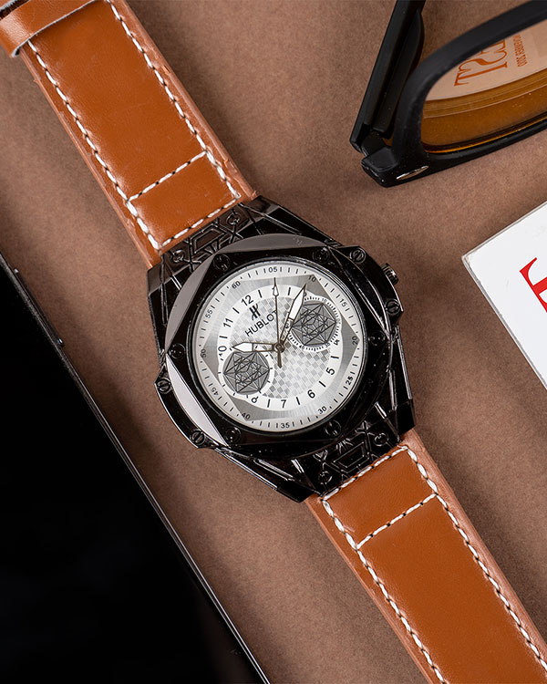 ساعت مچی Casio قهوه ای مدل G705
