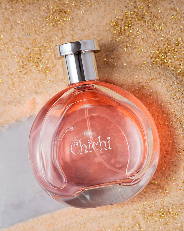 عطر زنانه مدل chichi صورتي