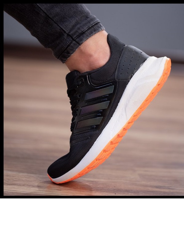 کفش ورزشی مردانه زنانه Adidas