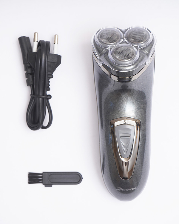 ماشین اصلاح سه تیغ مدل GM-7500