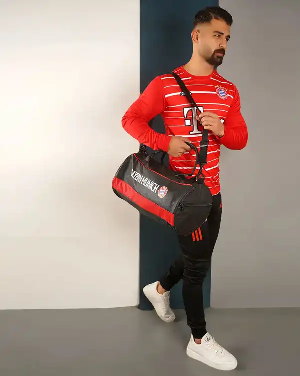 کیف ورزشی  مدل Bayern München