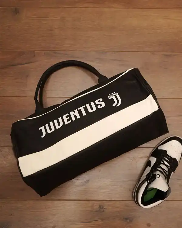 کیف ورزشی  مدل Juventus