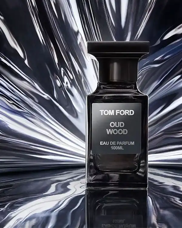 عطر مدل Tom Ford Oud Wood374