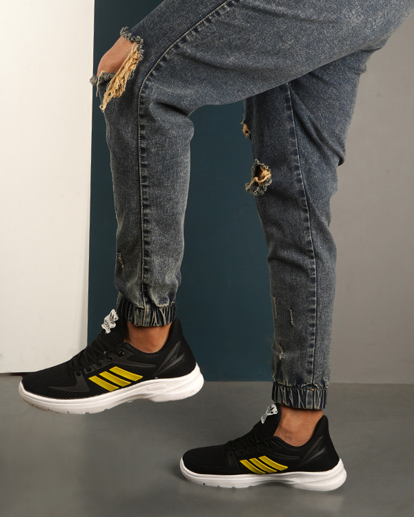 کفش پیاده روی مردانه مدل Adidas