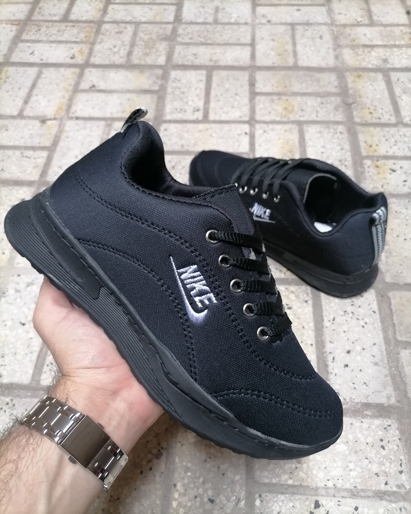 کفش ورزشی مردانه مدل Nike