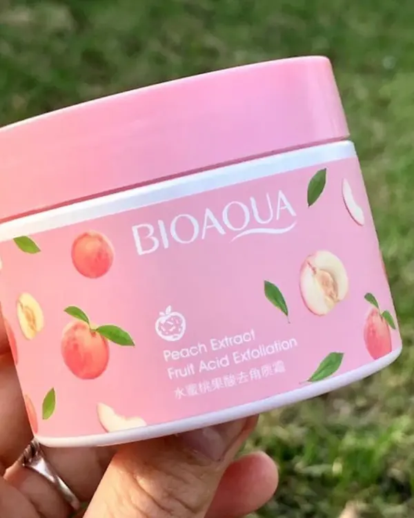 اسکراب هلو Bioaqua