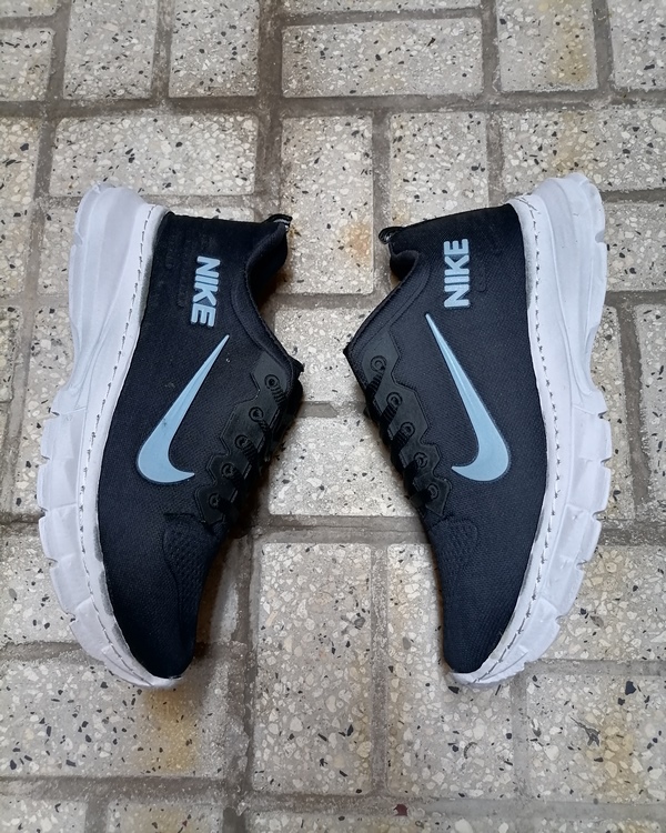 کفش ورزشی مردانه مدل nike