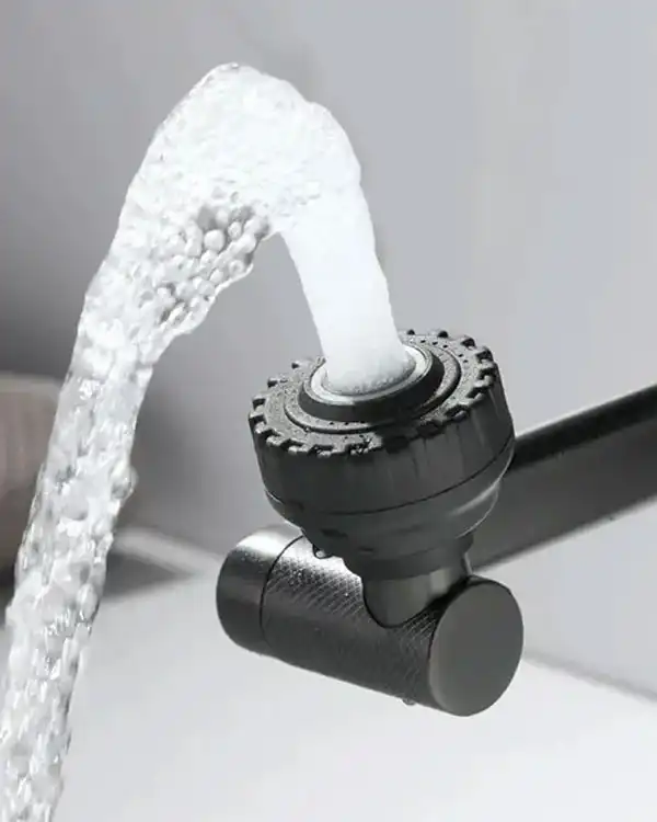 سری شیرآلات دو حالته 360 درجه مشکی