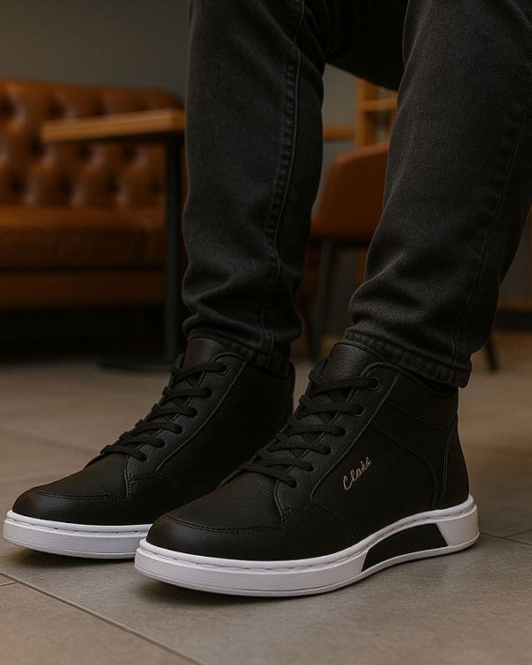 نیم بوت clarks