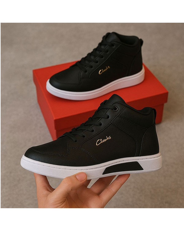 نیم بوت clarks