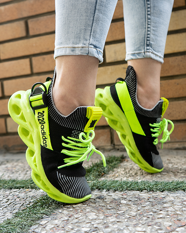 كفش دخترانه ADIDAS مدل 2020 فسفري