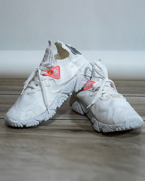 كفش ورزشي Ultra Boost دخترانه سفيد مدل Rira