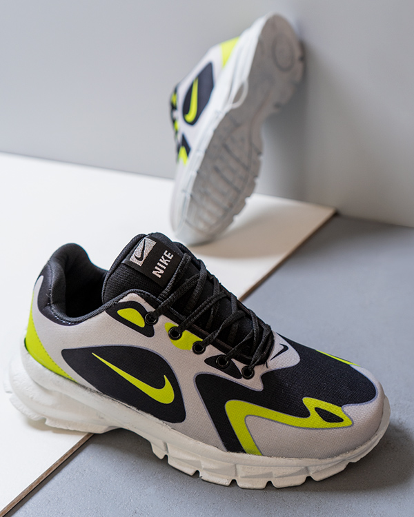 كفش ورزشي سفيدسبز مردانه Nike مدل Bevis