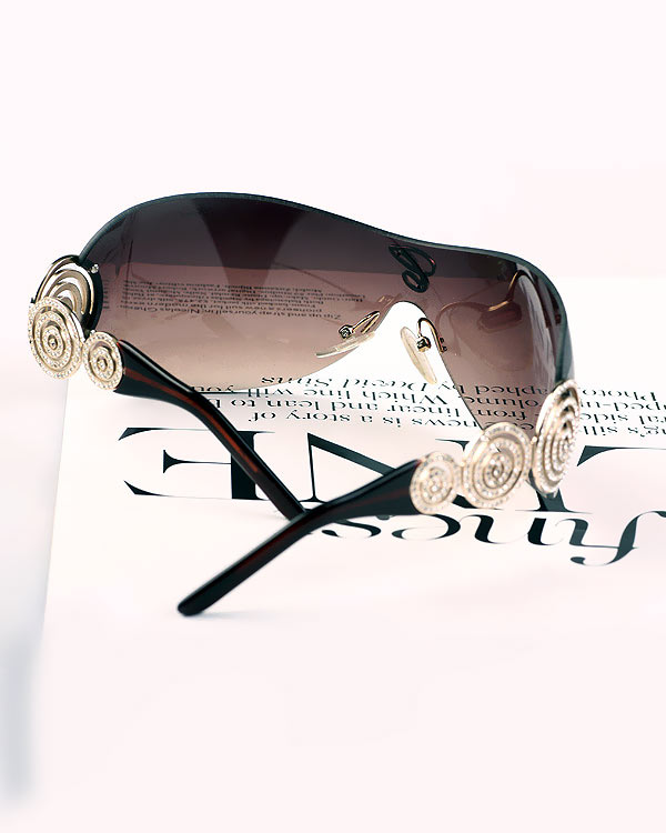 عینک طرح chopard 776