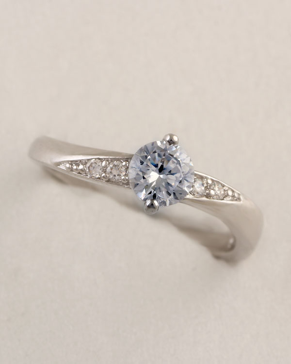 انگشتر One Diamond