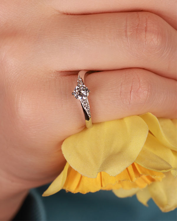 انگشتر One Diamond