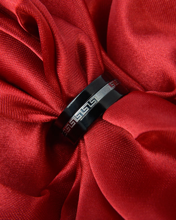 حلقه Versace