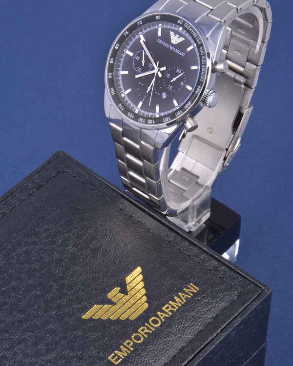 ساعت طرح Emporio Armani