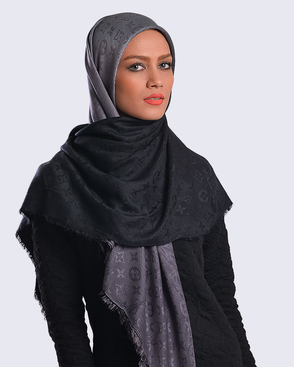 روسری زنانه نخی طرح LV مدل 2031