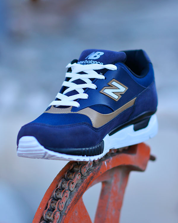 کفش مردانه کپی از طرح new balance مدل 2017