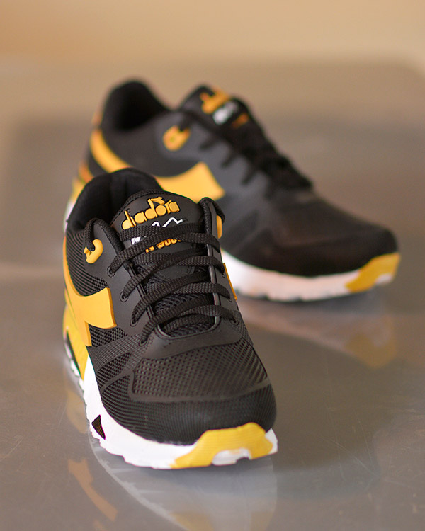 کفش ورزشی مردانه مدل 8052