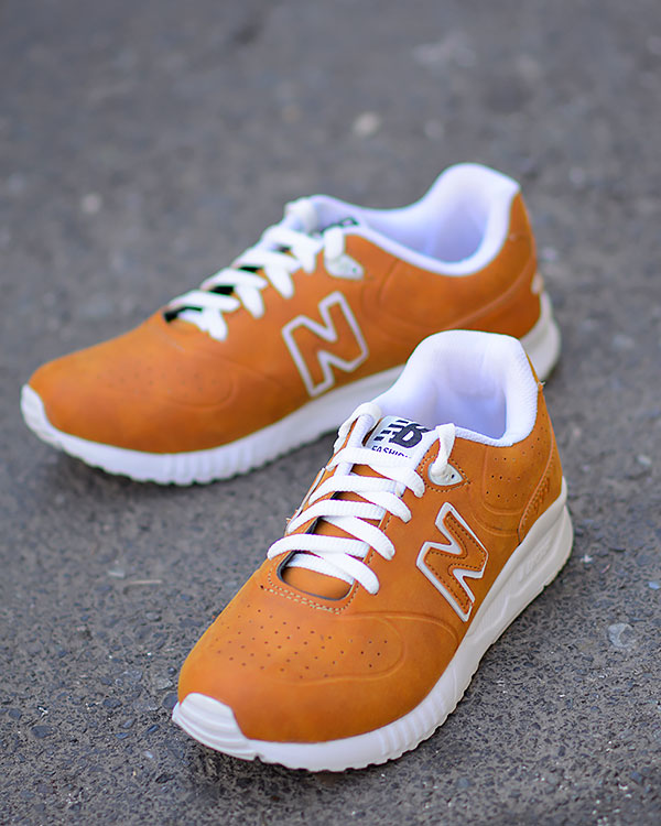 کفش ورزشی New Balance مدل 0748