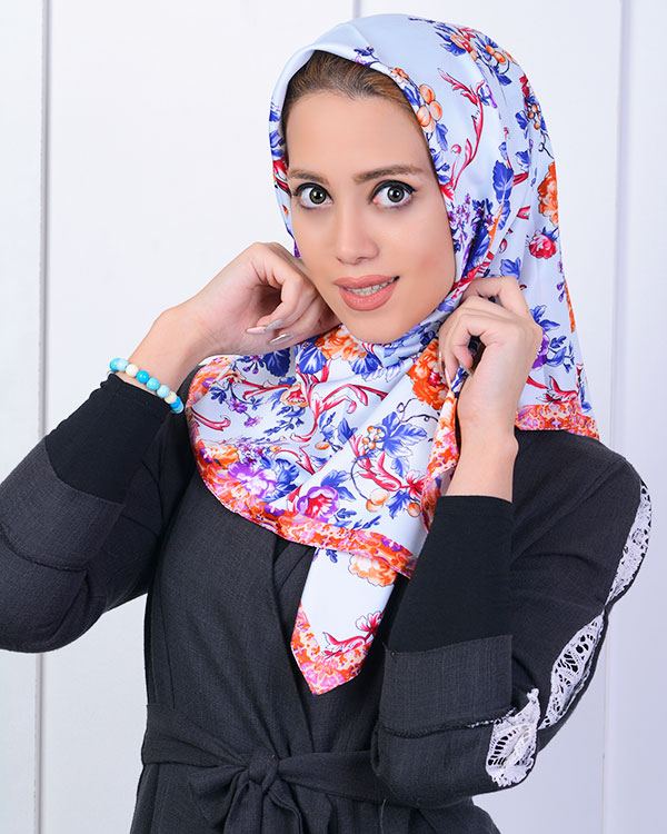 روسری تمام گل مدل 0703