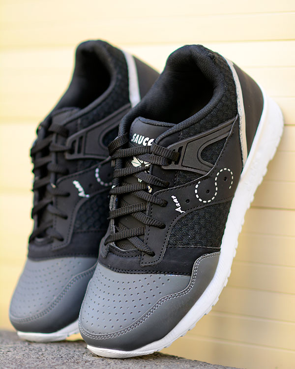 کفش ورزشی مردانه طرح Saucony مدل 0652