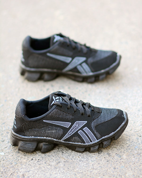 کفش ورزشی زنانه طرح Reebok مدل0630