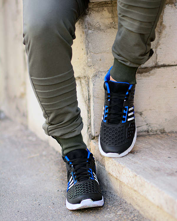 کفش ورزشیadidasمدل0600