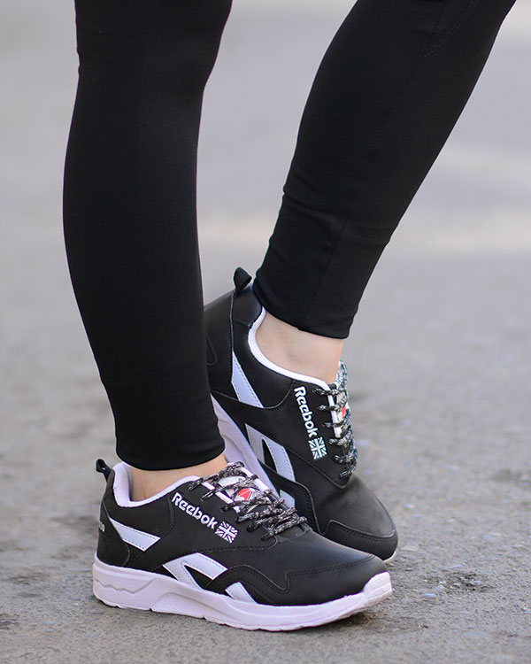 کفش ورزشی زنانه طرح Reebok مدل 1570