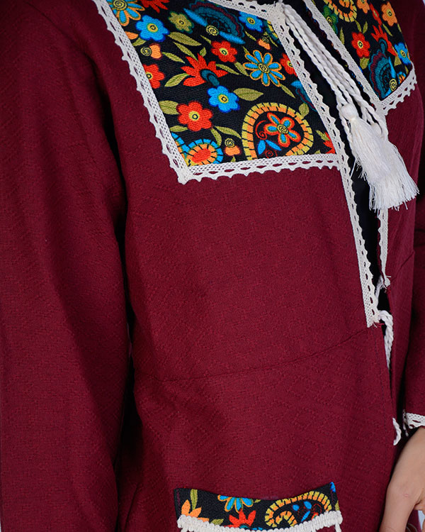 مانتو زنانه طرح سنتی مدل 0553