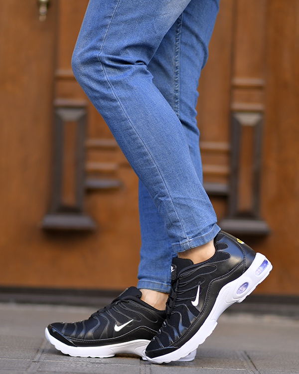 کفش ورزشی مردانه NIKE طرح YENO مدل 2124