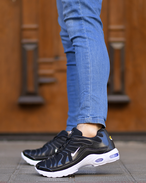 کفش ورزشی مردانه NIKE طرح YENO مدل 2124