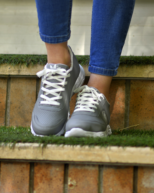 کفش ورزشی دخترانه ADIDAS مدل 0073
