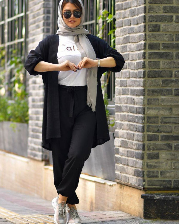 مانتو و شلوار دخترانه sherly مدل 9090