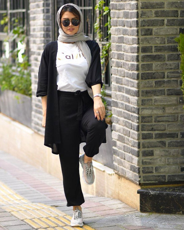 مانتو و شلوار دخترانه sherly مدل 9090