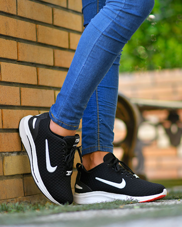 کفش مردانه NIKE طرح TOPAZ مدل 2104
