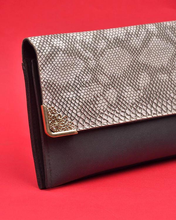 کیف پاسپورتی پوست ماری مدل0961