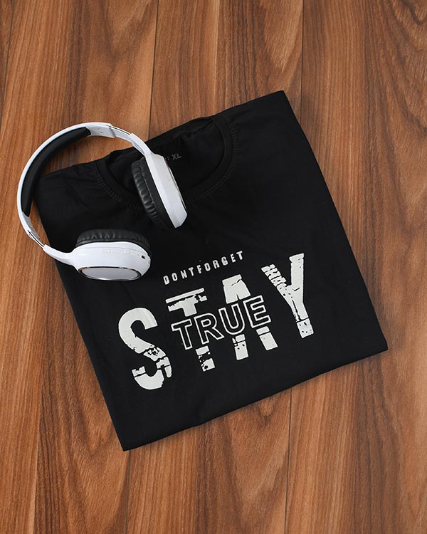 تی شرت مردانه یقه گرد STAY مدل 7022