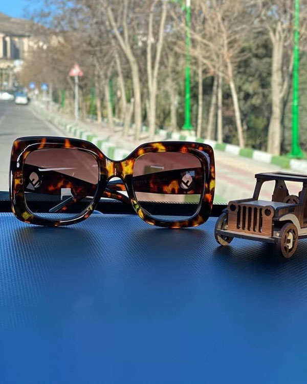 عینک زنانه پلنگی طرح CHANEL مدل 2735